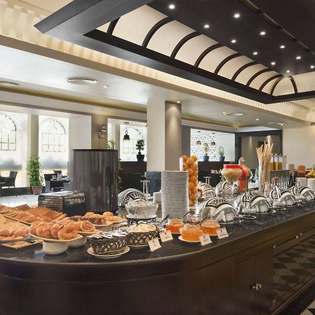 Ramada By Wyndham Bahrain Hotel Manama Eksteriør billede