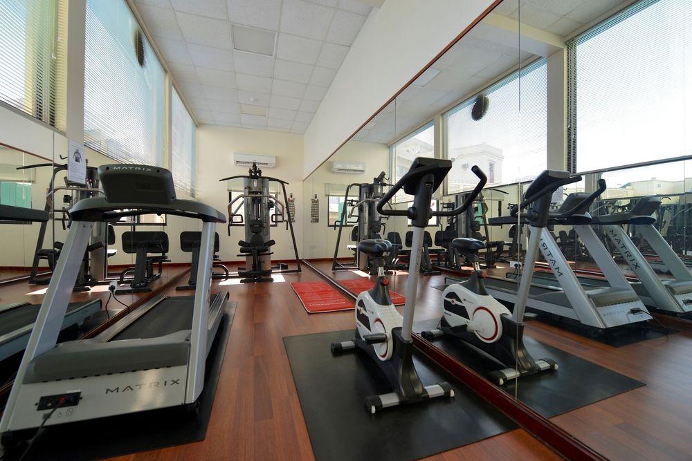 Ramada By Wyndham Bahrain Hotel Manama Eksteriør billede
