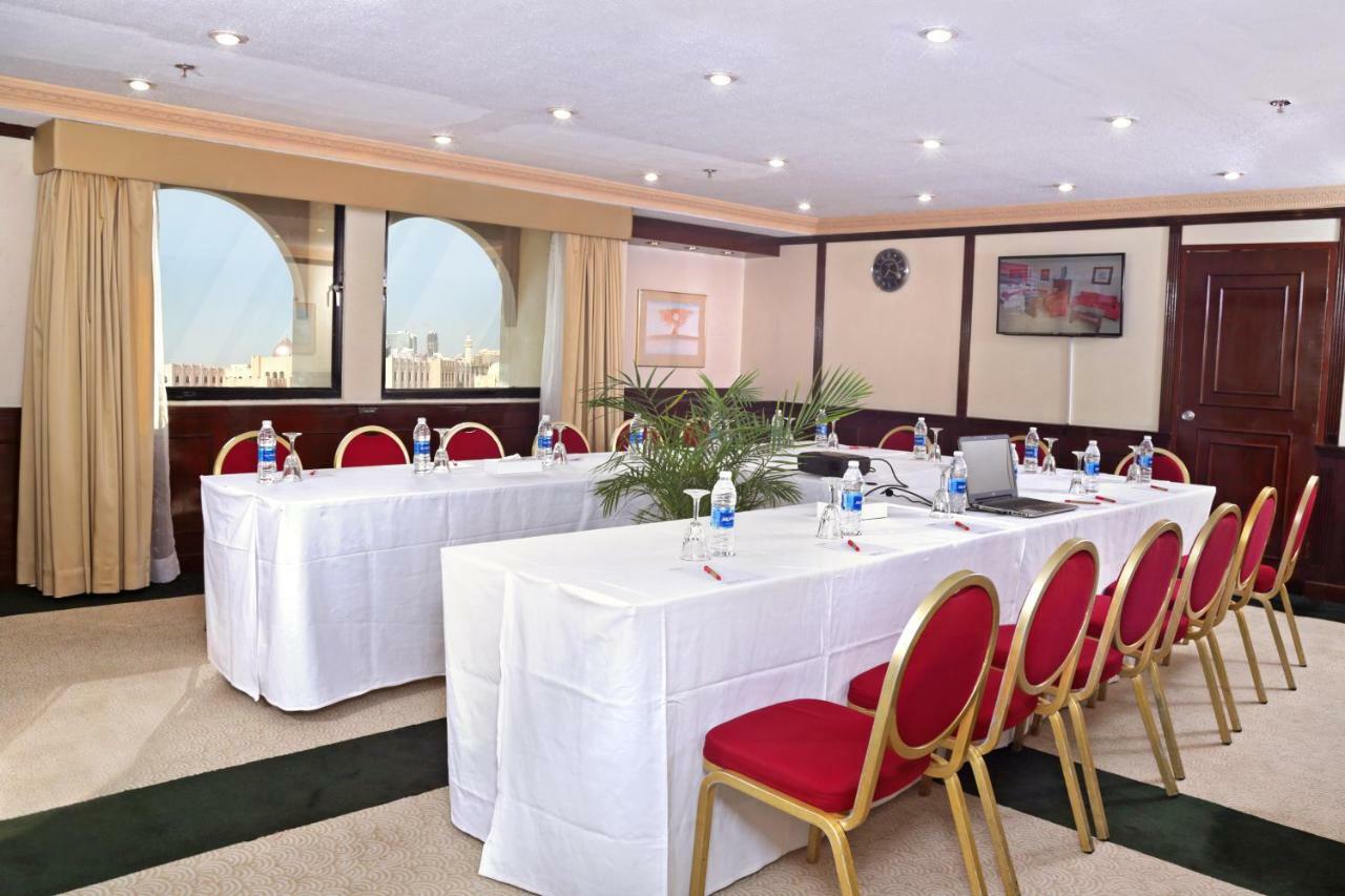 Ramada By Wyndham Bahrain Hotel Manama Eksteriør billede