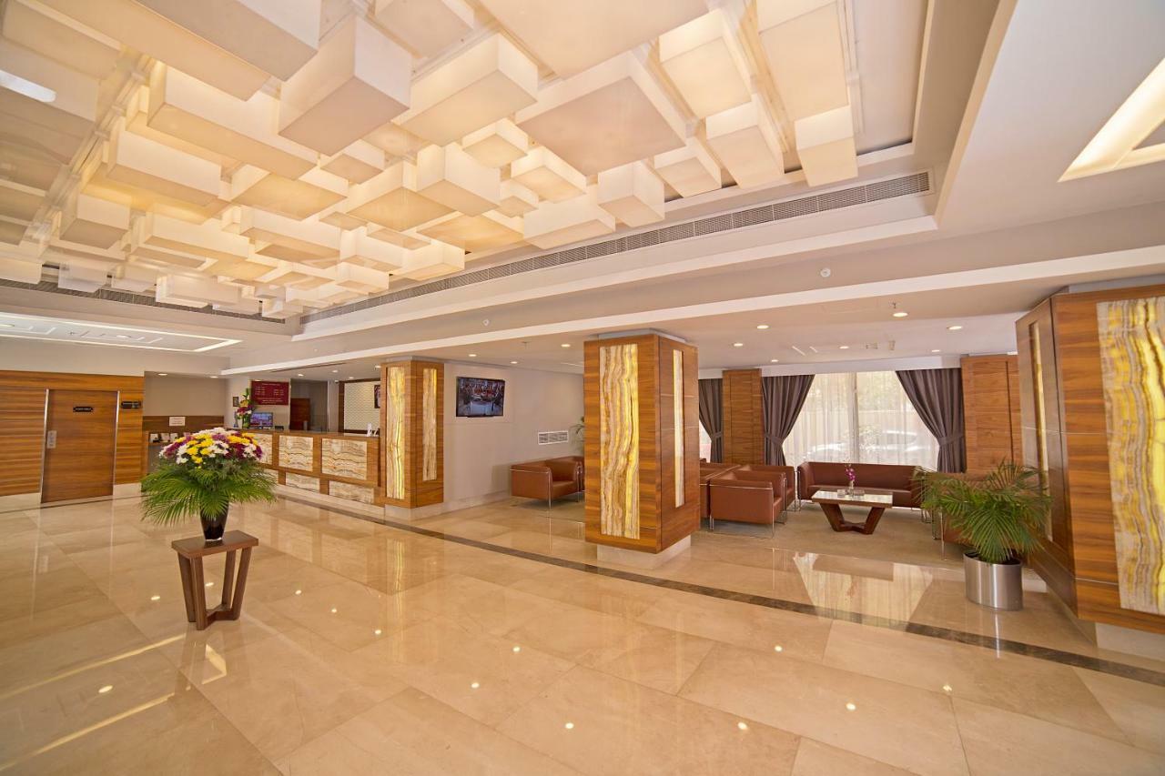 Ramada By Wyndham Bahrain Hotel Manama Eksteriør billede
